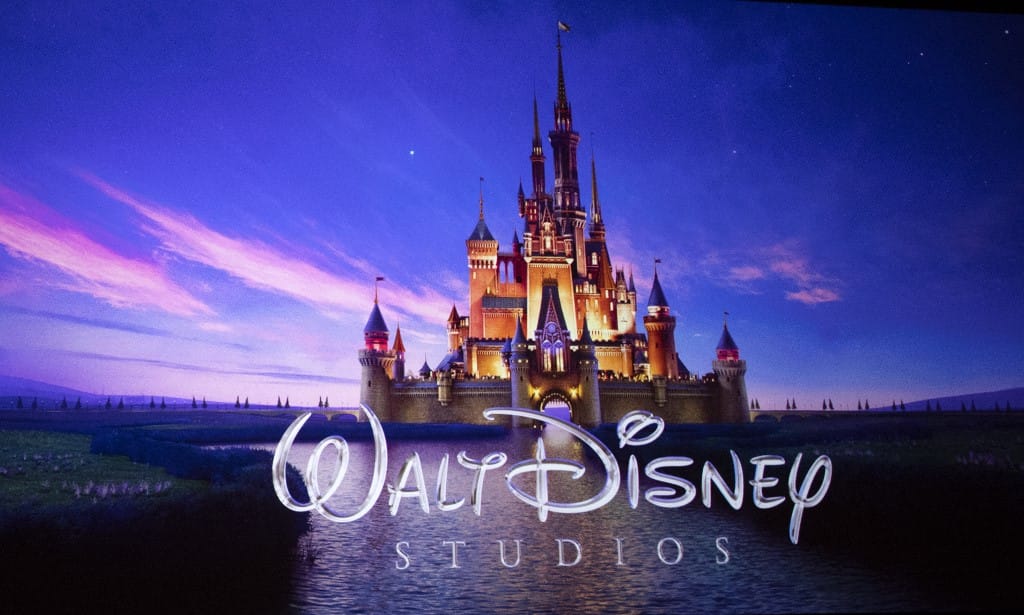 Kilencezer nő perelheti be a Disney-t, mert ugyanazért a munkáért kevesebb bért kapott a férfiaknál