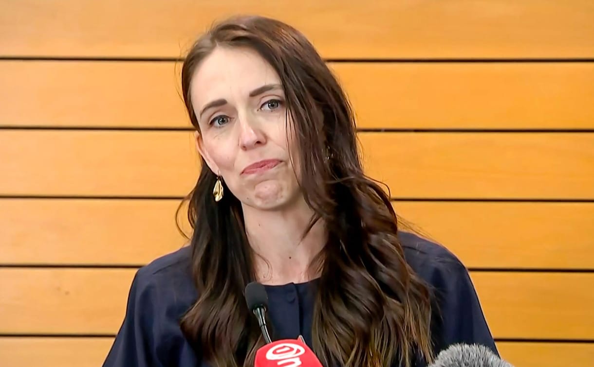 Bejelentette lemondását Új-Zéland miniszterelnöke, Jacinda Ardern
