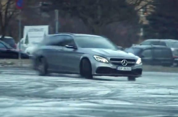 Óriásit trollkodott nyugdíjasnak maszkírozva a ralivilágbajnok - videó