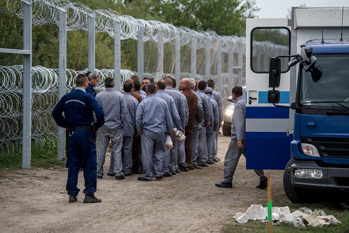 Hétfőre elkészül a vasúti kapu Röszkénél