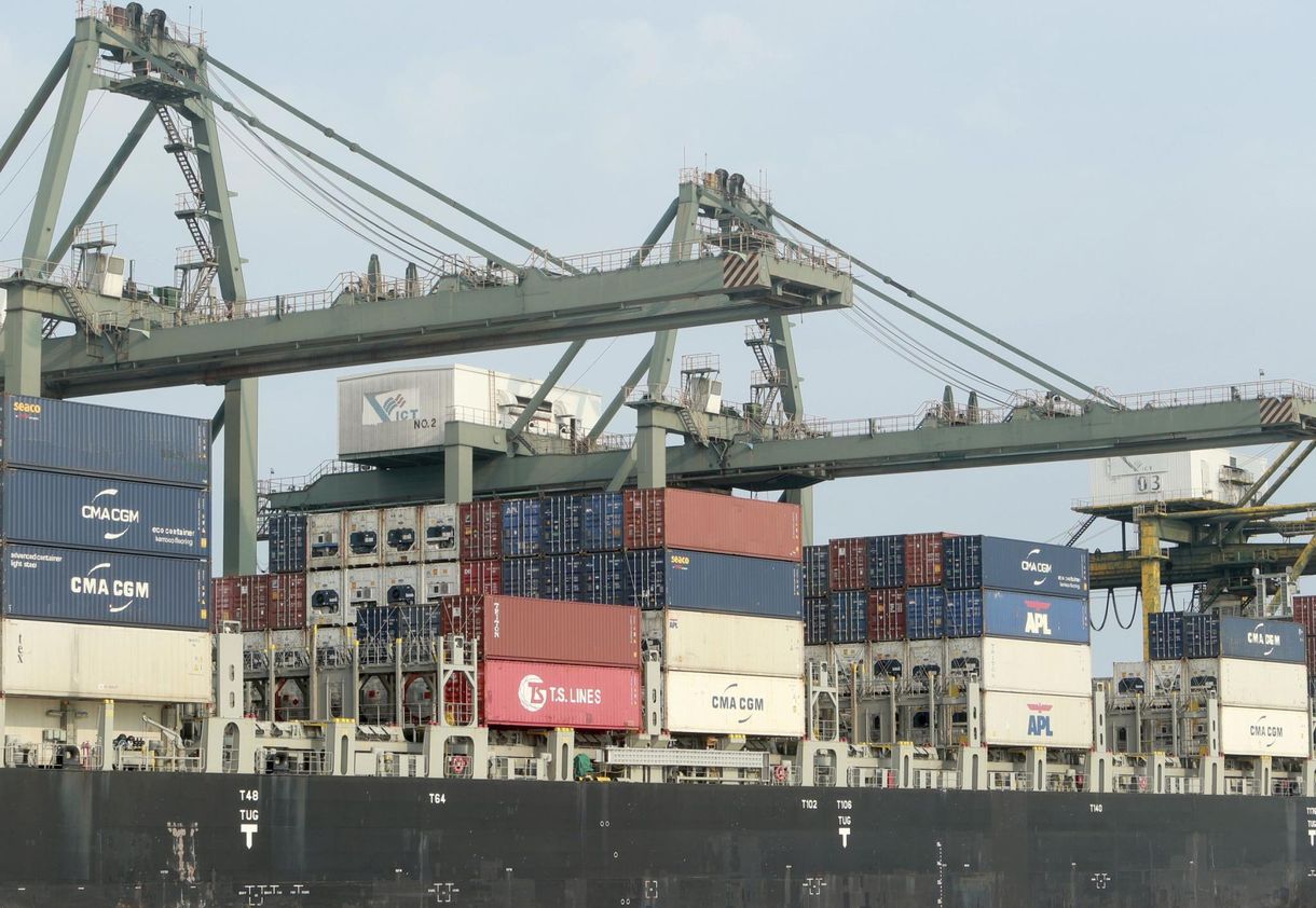 KSH: 25 százalékkal esett az import egy év alatt