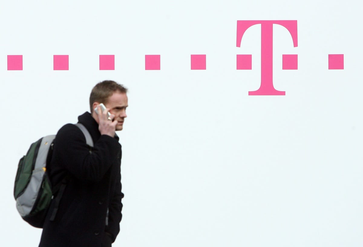 Roaming-ügy: Milliókat követel a pervesztes Telekomtól egy ügyfél