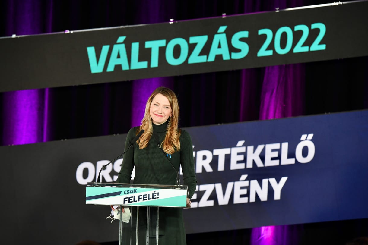 Bocsánatot kért Donáth Anna a választási eredményért