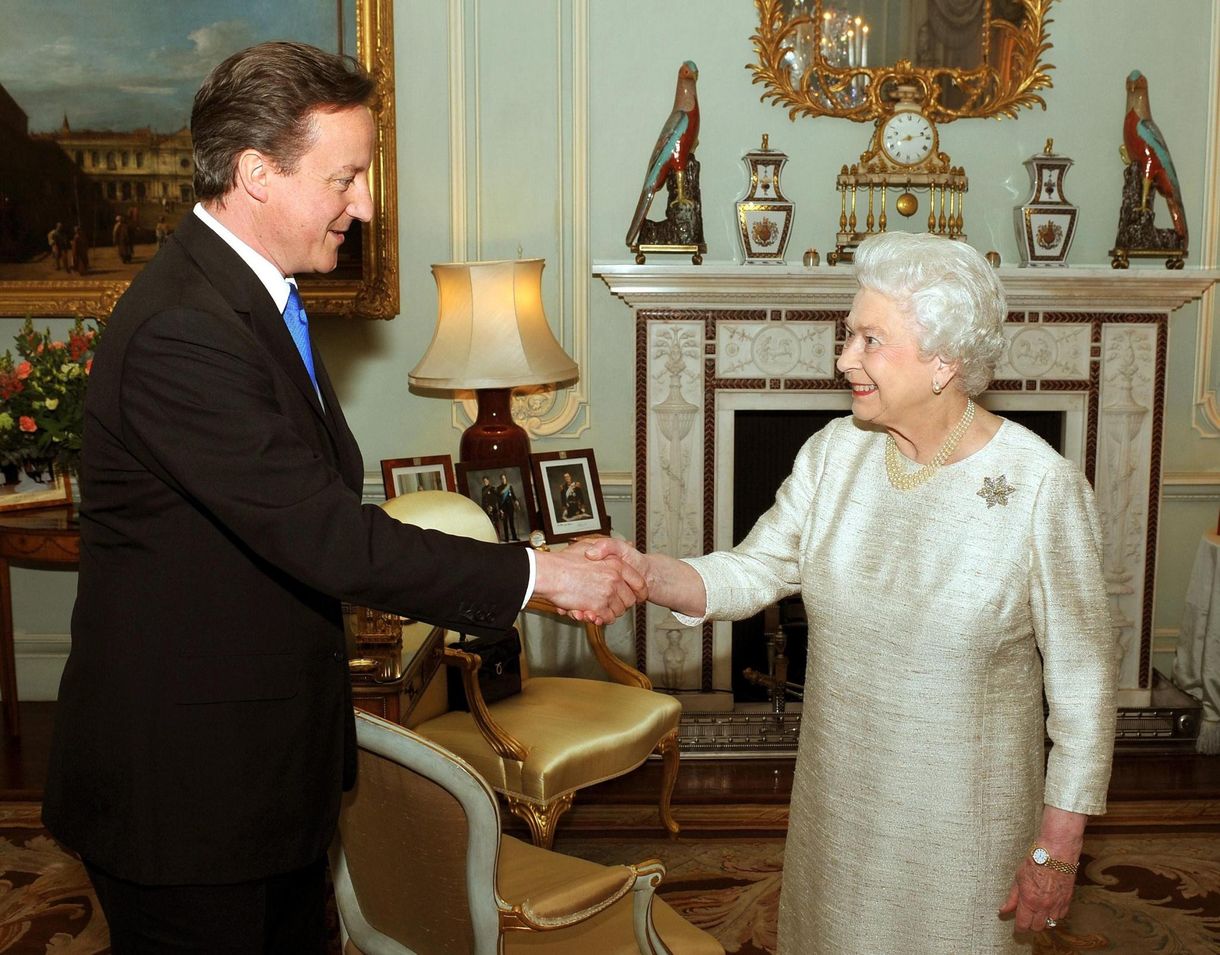 Koalíciós kormány alakult Nagy-Britanniában