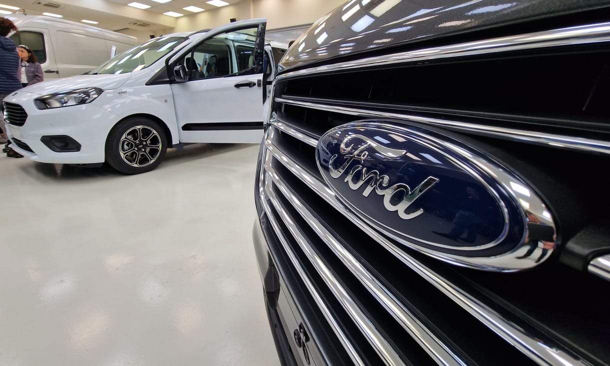 Dízeltől a villanyautóig: a Ford hatalmas és szupermodern török gyárában jártunk