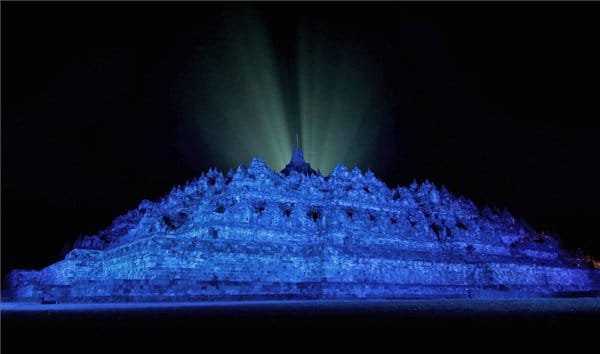 Színpompás templommal ünneplik a 70 éves ENSZ-t – fotó