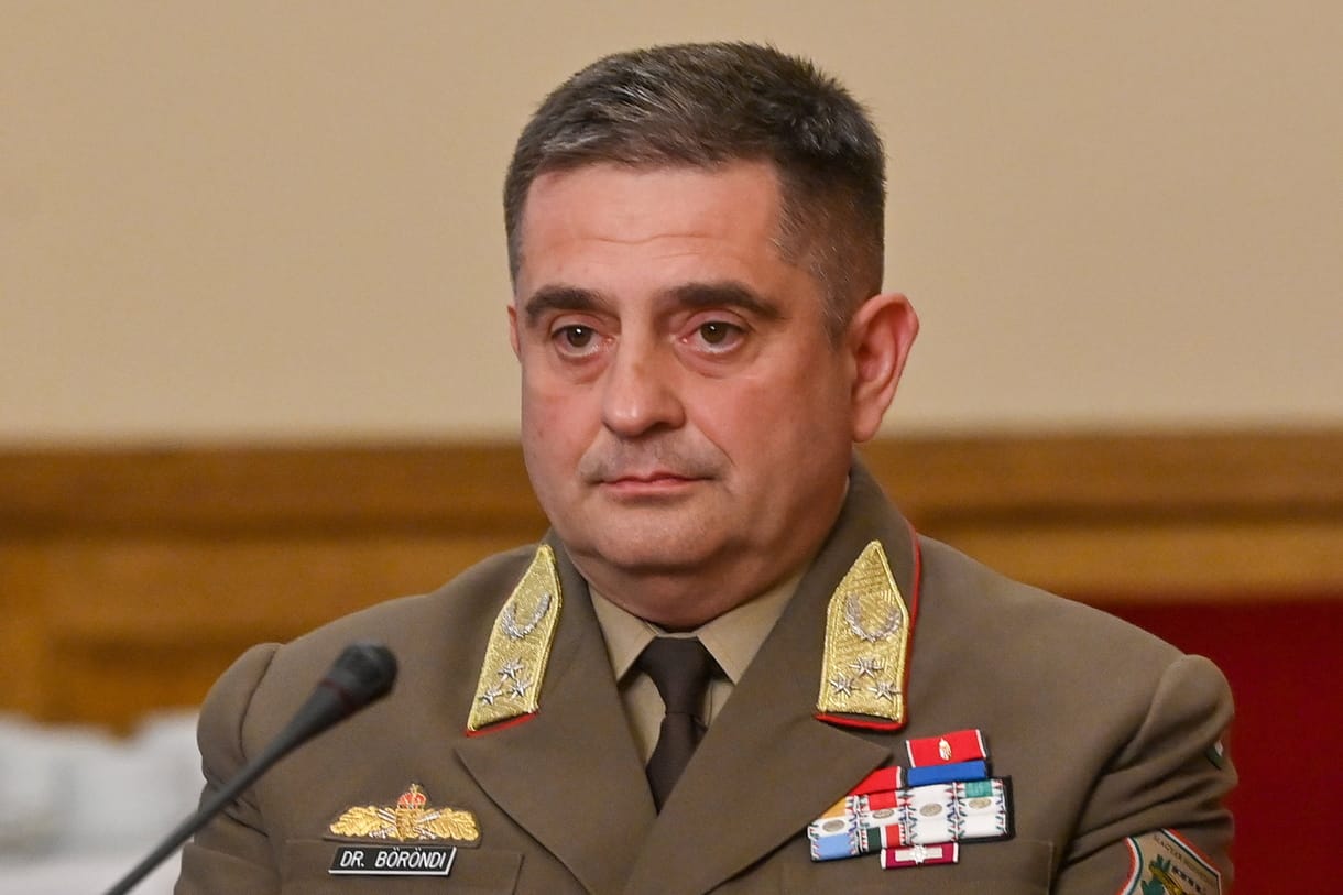 Lenthár Balázs: Böröndi altábornagy úrnak nemcsak a történelmi ismereteivel, de a realitásérzékével is gondok lehetnek