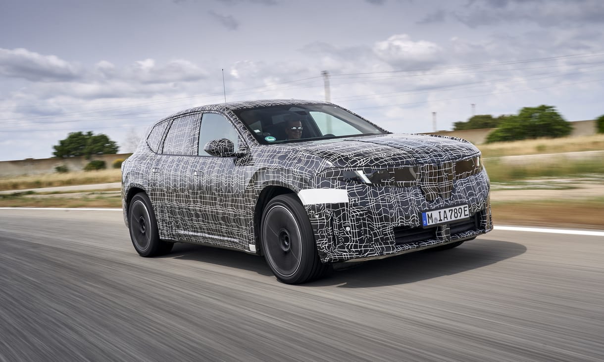 Exkluzív: titokban vezettük a forradalmat indító első debreceni BMW-t