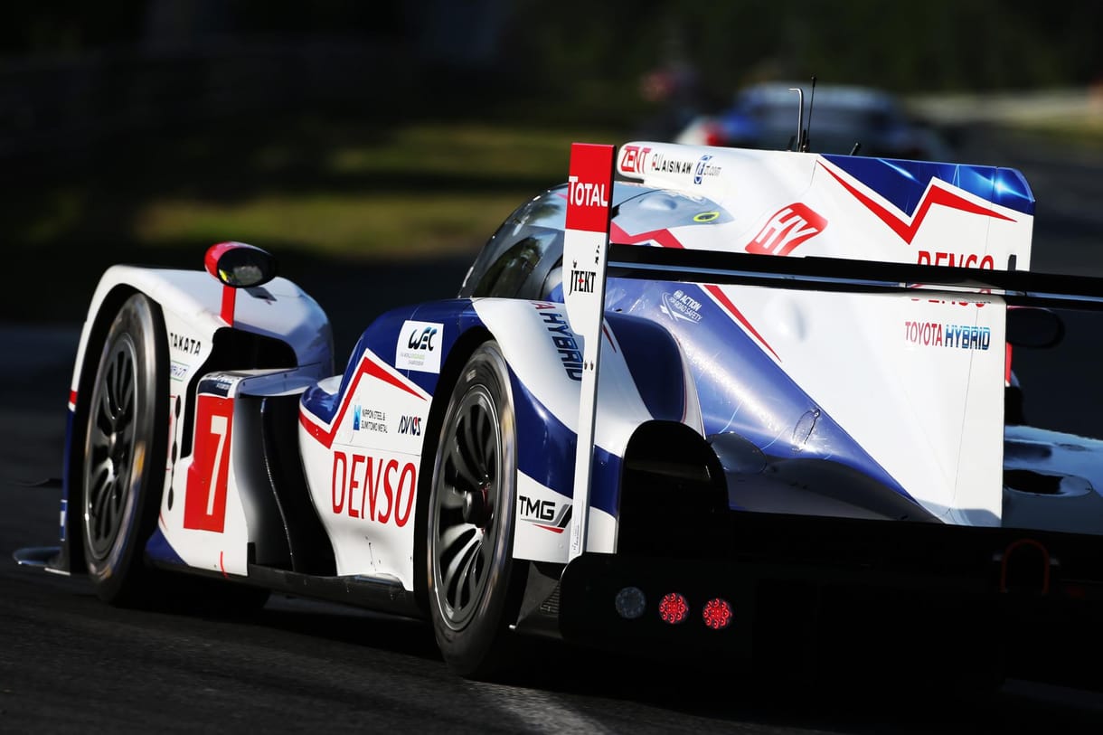 Toyota-rajtelsőség a Le Mans-i 24 óráson