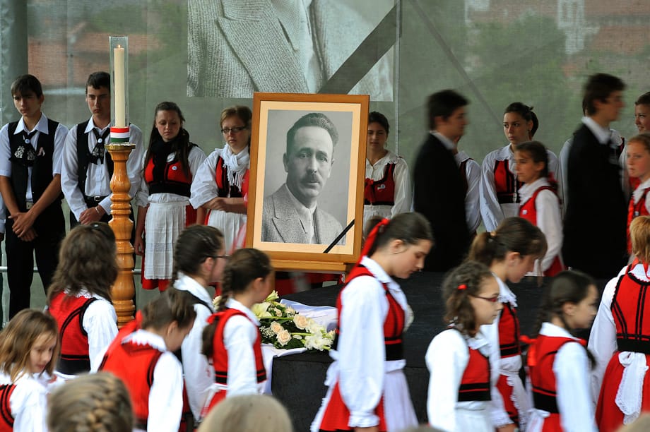 „Kétlejes” papíron bukott meg Nyirő újratemetése