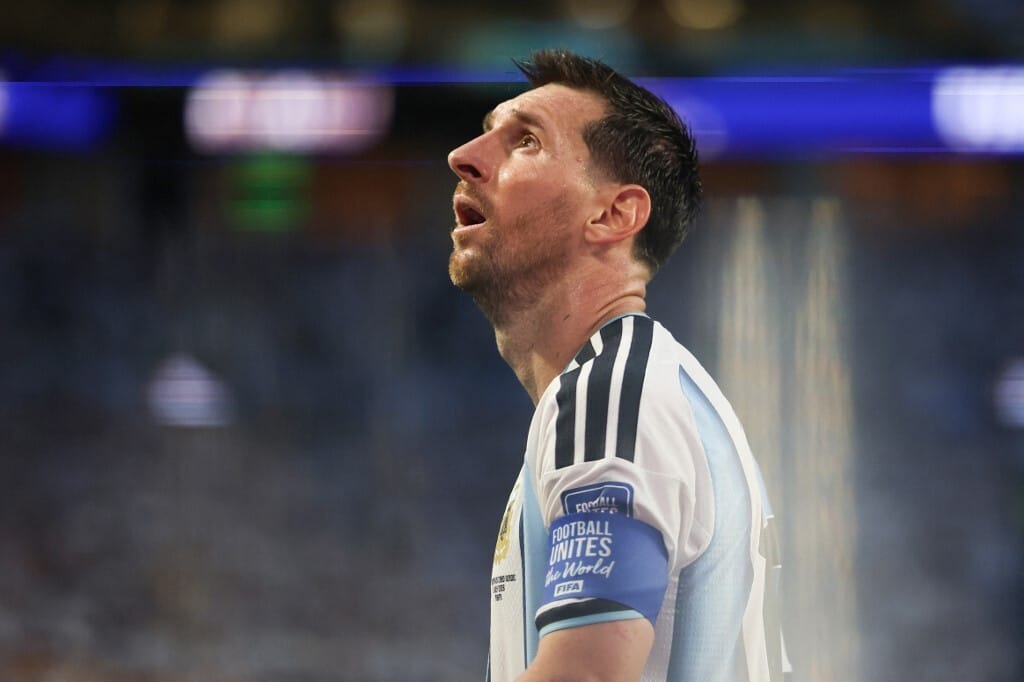 A zöld-fokiak sírtak az öltözőben, Messi szenvedésről beszélt