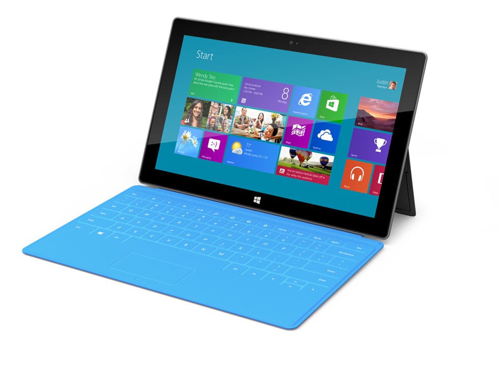 Itt a Microsoft saját táblagépe, a Surface [galéria és videó]