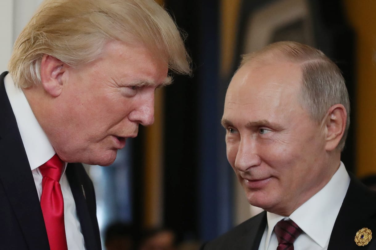 Elképesztő tétek és alkuk, Trump a szankciók feloldását javasolhatja Putyinnak