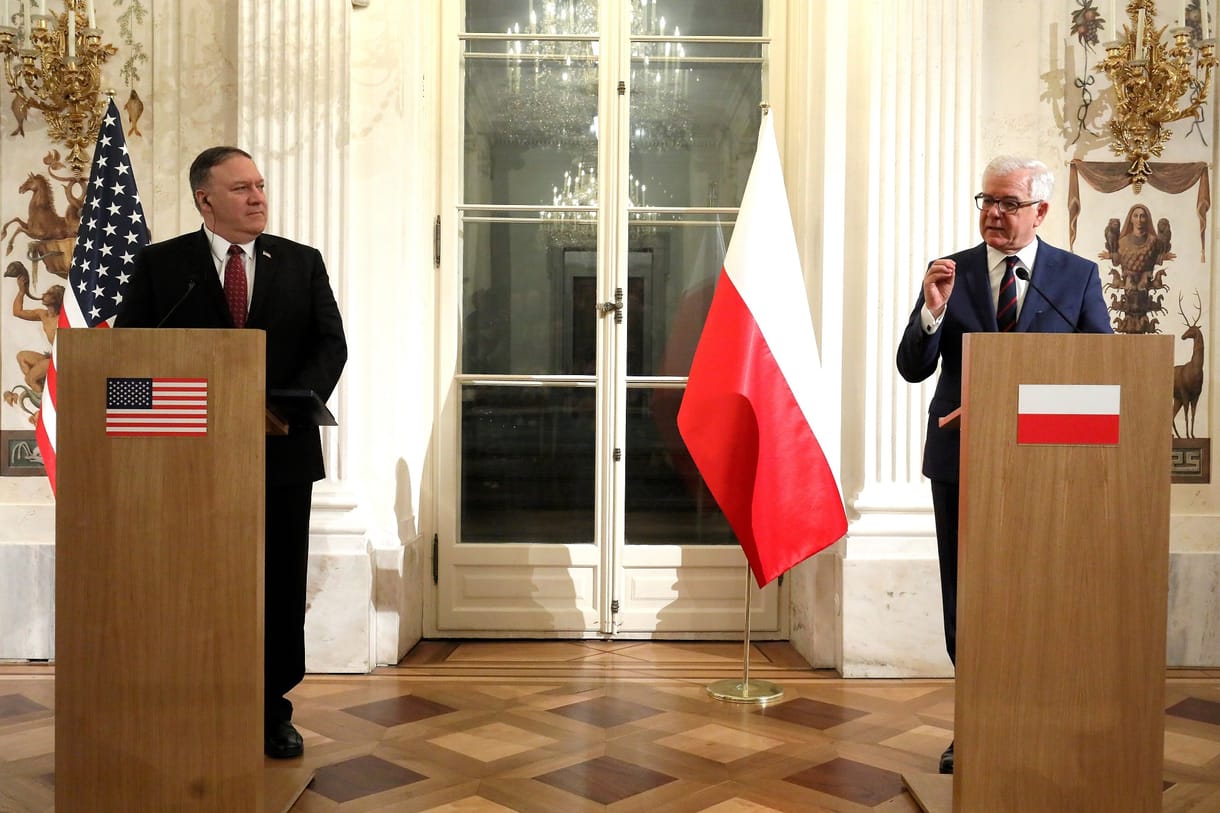 A lengyeleknek is jutott egy kevés Pompeo bírálatából