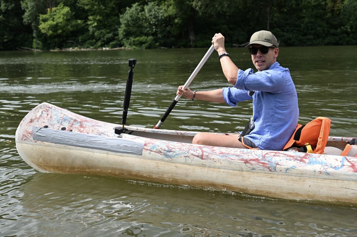 Jól ismert mezőtúri vállalkozó az a férfi, aki leköpte a Tisza Párt szimpatizánsait Abádszalókon