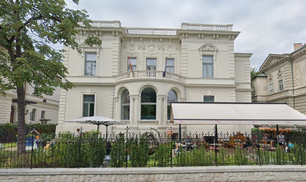Értékes budapesti ingatlan jár körbe a NER-elitben