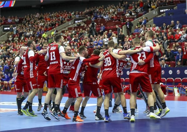 Szoros eredménnyel nyert a magyar kézilabda-csapat