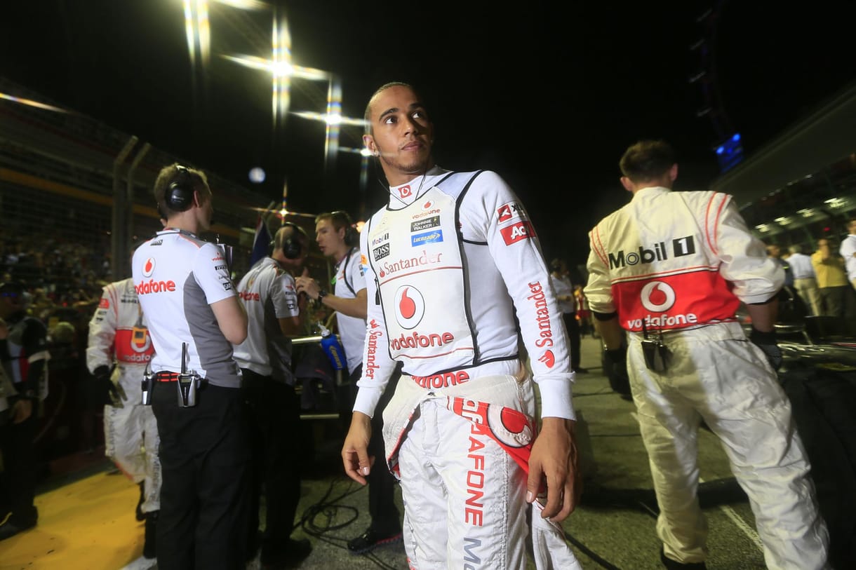 Hamilton: szívbemarkoló a kiesés, de nem adom fel