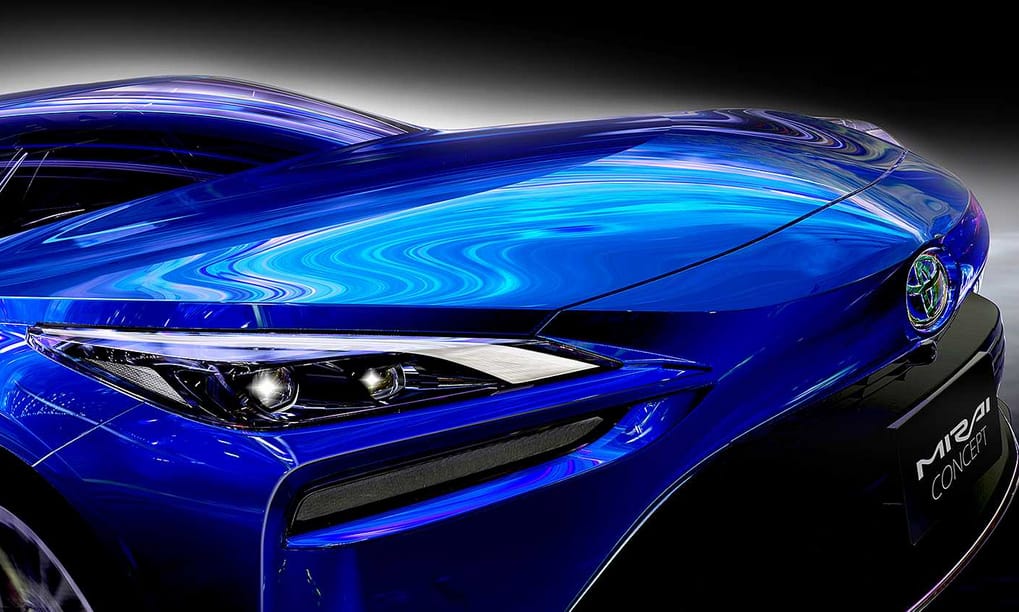 Rút hidrogénautóból menő sportszedán: itt a teljesen új Toyota Mirai