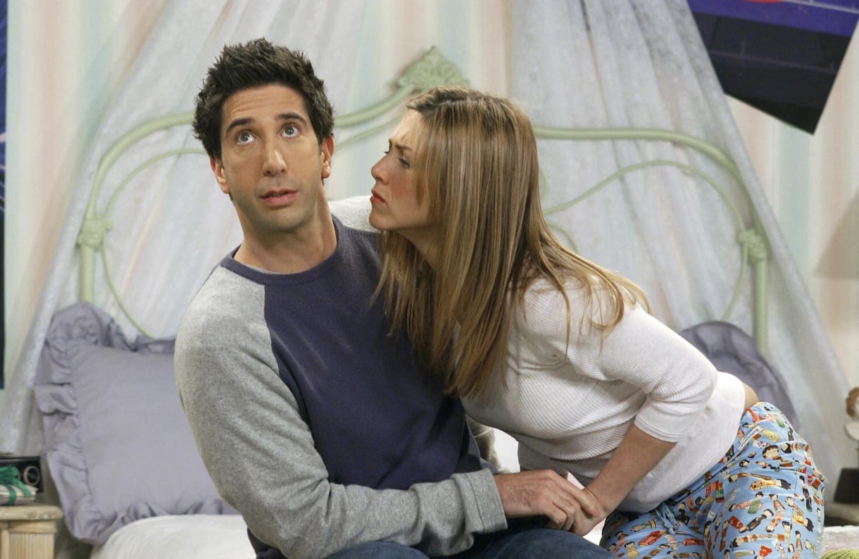 David Schwimmer hülyét kapott a Jóbarátok főcímdalától