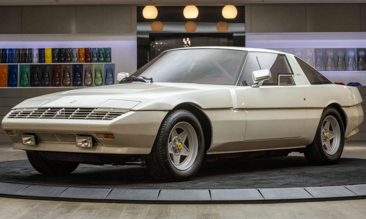Egyetlen példányban készült 39 éves Ferrari vár új gazdára