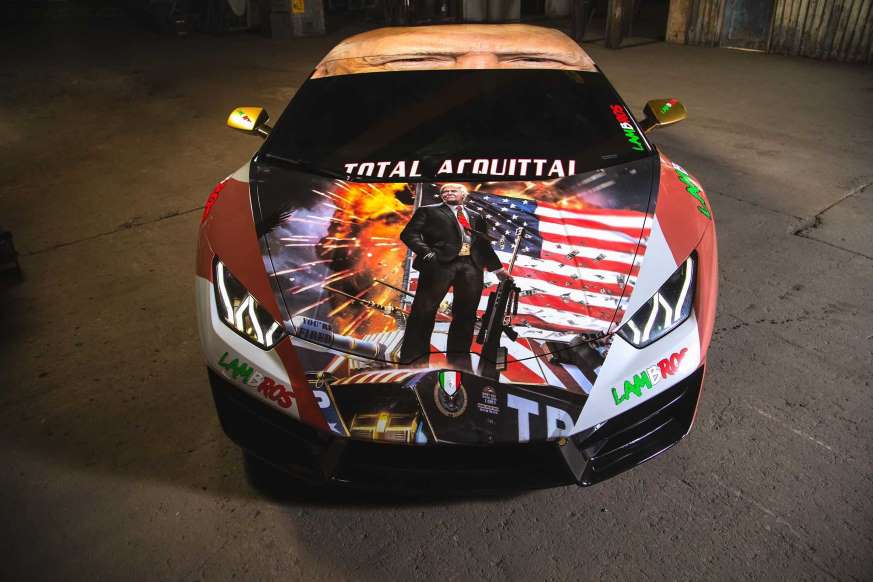 Elég egyértelmű, hogy ez a lamborghinis trumpista