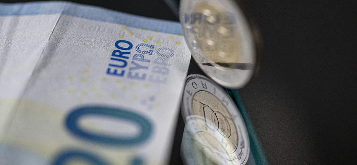 Ennyi volt a Trump-lendület, megint gyengül a forint