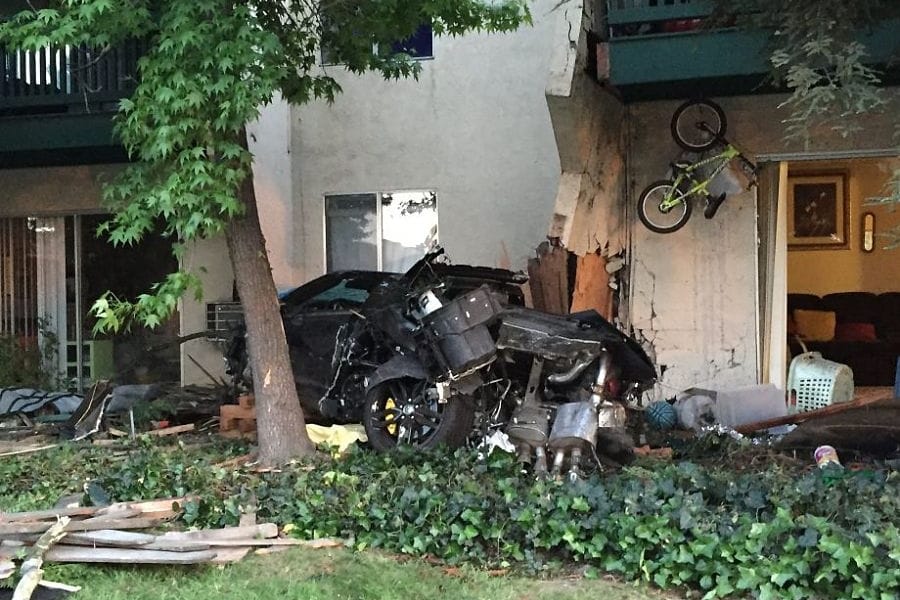 Borzalmas tragédiát okozott egy tökrészeg Corvette-sofőr