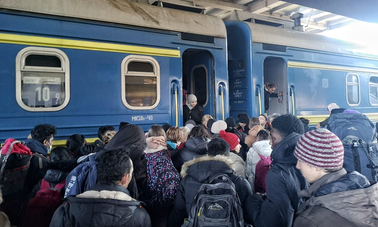 A Migration Aid szerint a hozzánk érkező ukránok döntő többsége csak pár napig marad Magyarországon