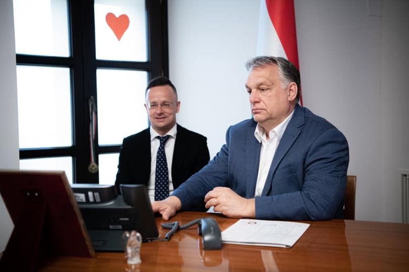 Orbán alighanem Szijjártó jachtozásáról eresztett el egy poént