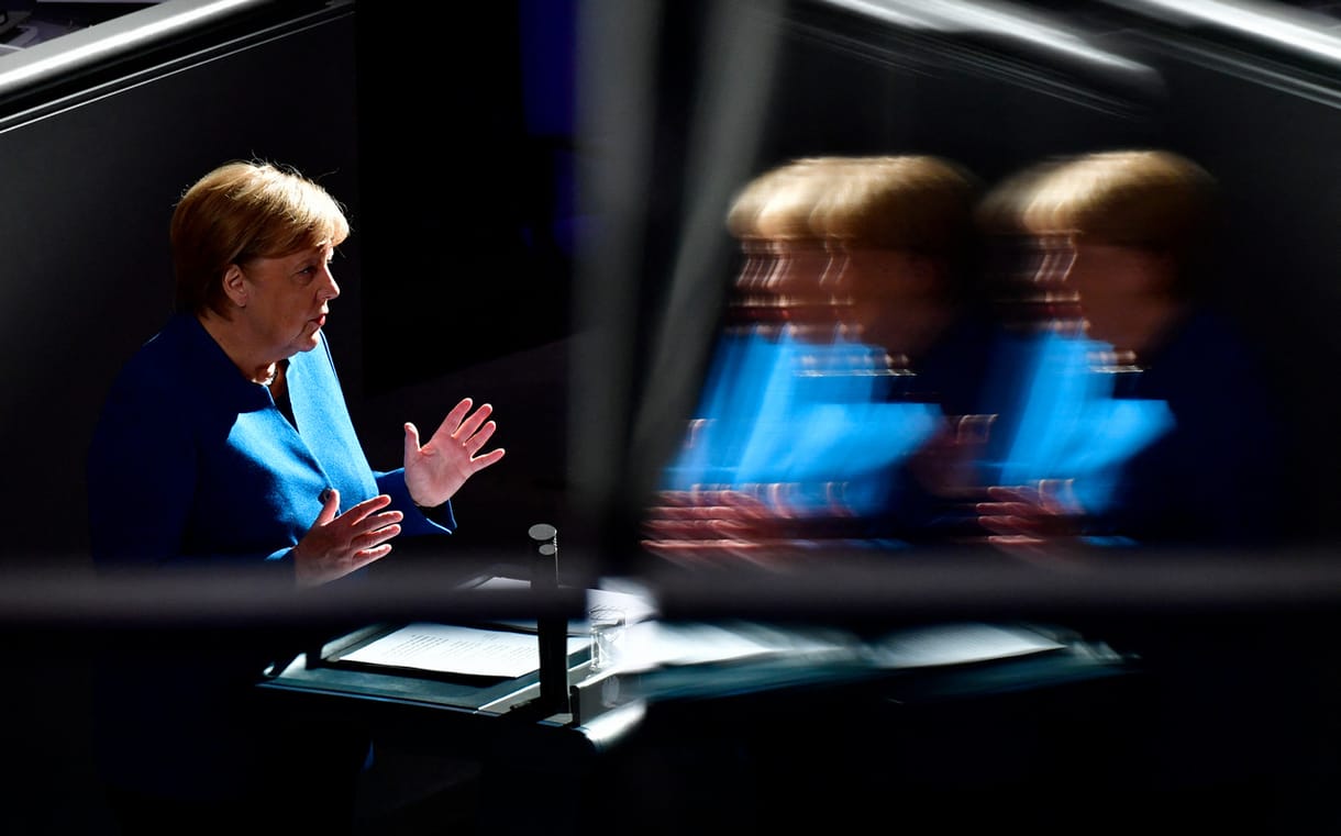 A hetvenéves Angela Merkel épp annyit élt diktatúrában, mint demokráciában