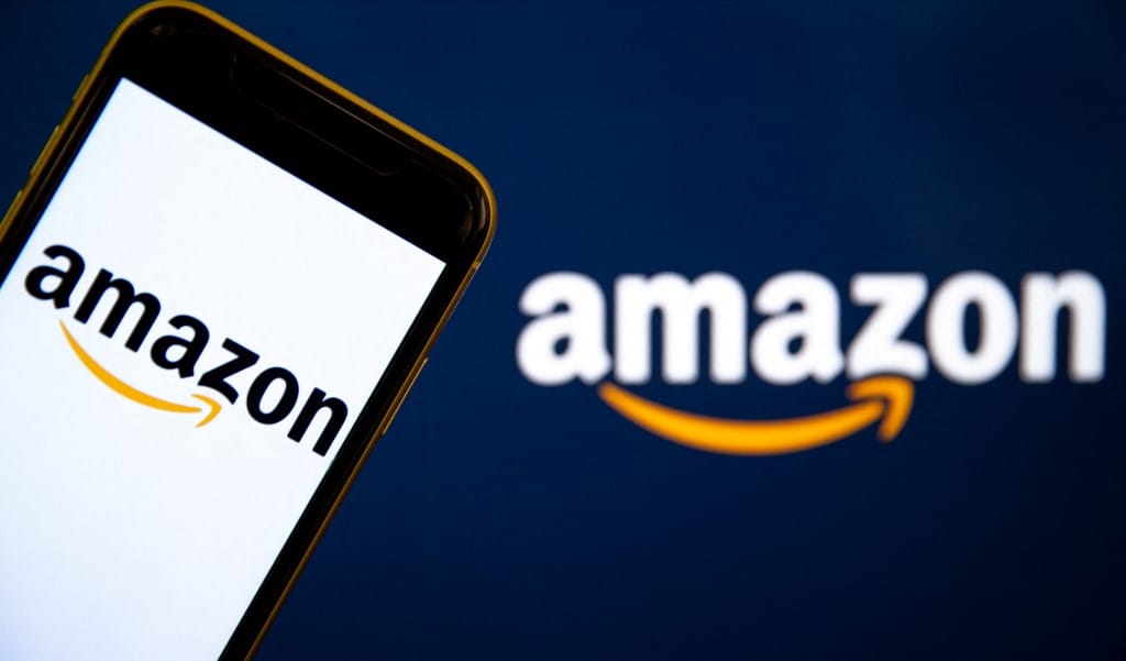640 ezres fényképező helyett filléres cipő, videókártya helyett arcmaszk – szinte hihetetlen, miket kapnak emberek az Amazontól