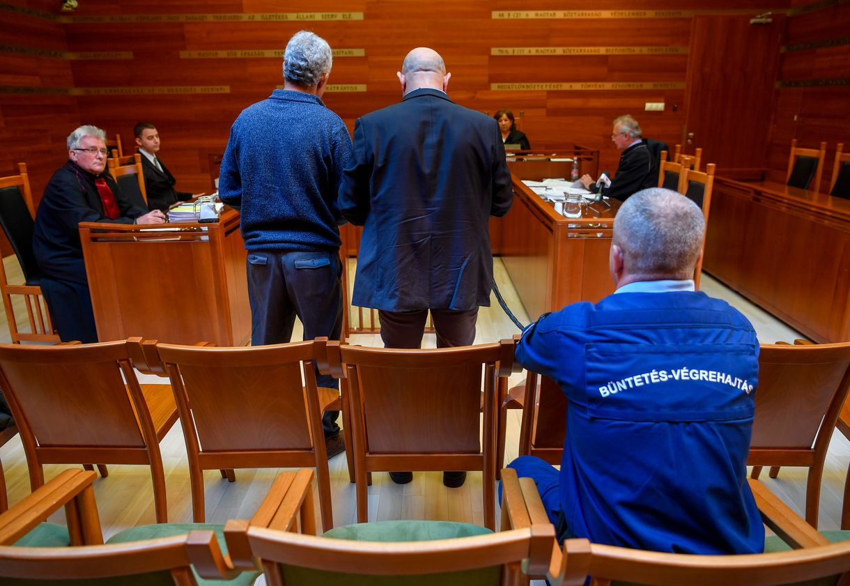 Tömegével engedi rá Európára az Orbán-kormány a külföldi embercsempészeket a hazai börtönökből
