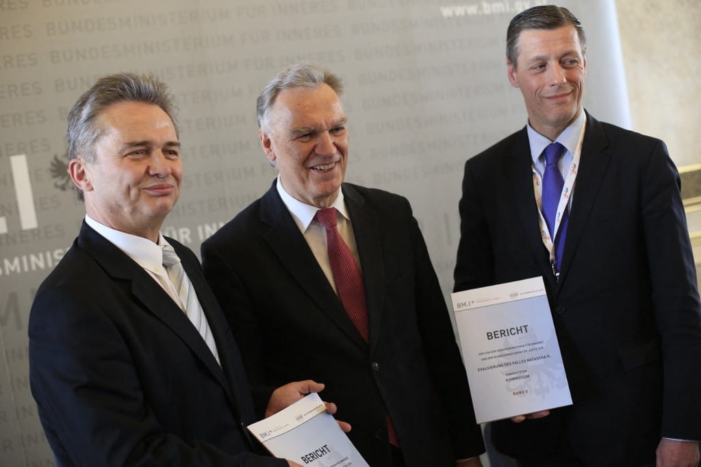 Holtan találták Christian Pilnaceket, Sebastian Kurz egykori bizalmasát, aki előtte ittasan vezetett haza a magyar nagykövetségről