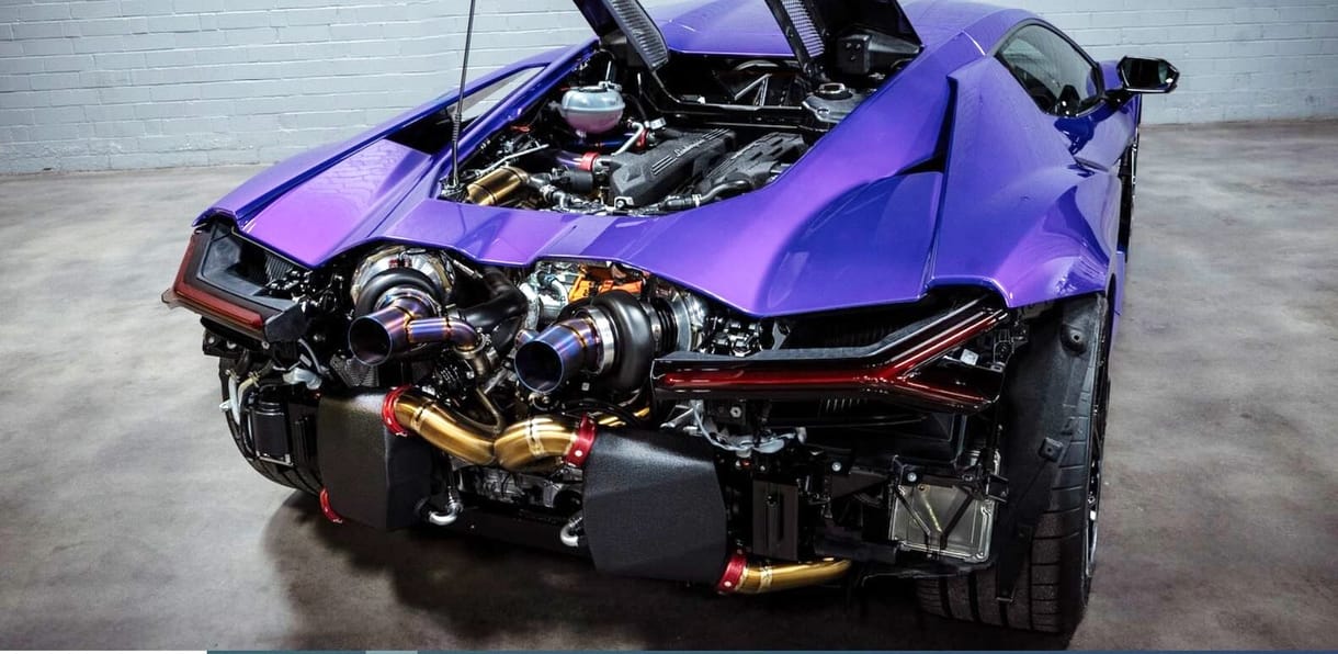 Kétezer lóerős szörnyeteget faragtak a Lamborghini jelenlegi csúcsmodelljéből