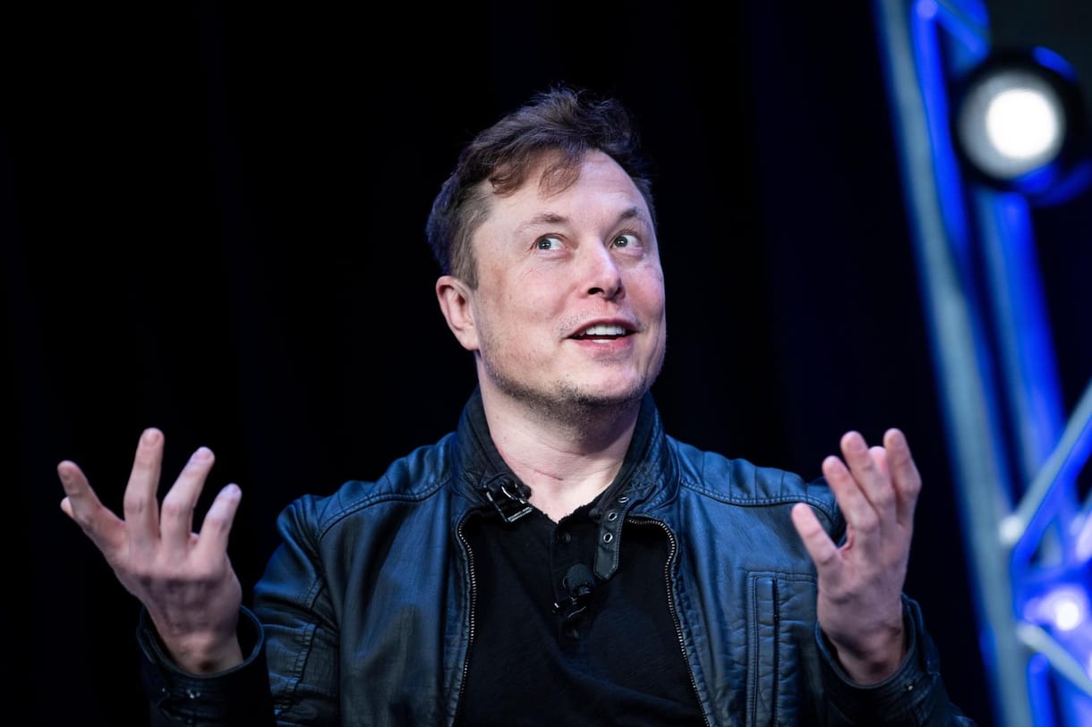 Jókorát bakizott a Facebook Elon Muskkal, hivatalosnak ismert el egy átverős oldalt