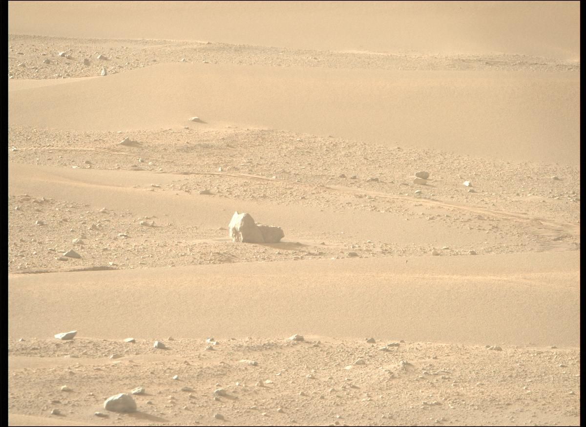 „Huss” és „blupp” – a NASA felvette a Marsba csapódó meteoritok hangját