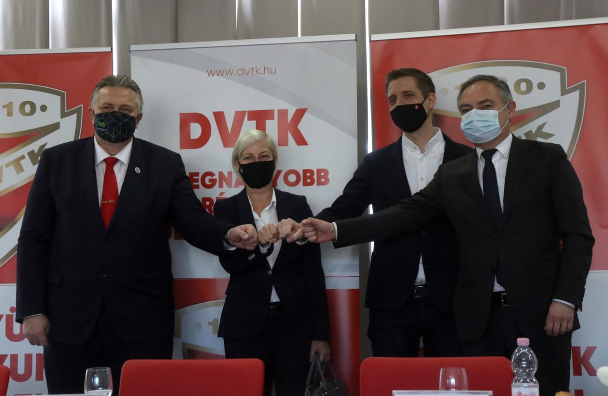 Most 2,3 milliárd forintot ad a kormány a DVTK-nak