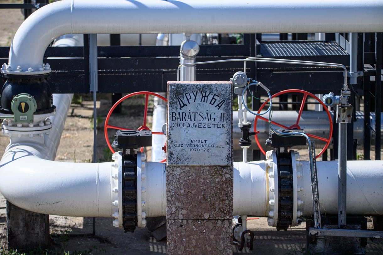 Európai tanulmány: Magyarország és Szlovákia is könnyen le tud válni az orosz energiáról, csak a belapátolt profit miatt nem akar