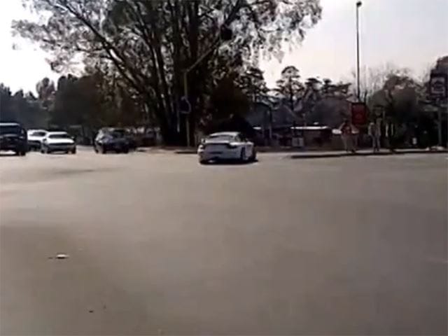 Tesztúton zúzták le a Porsche 911 GT3-ast - videó