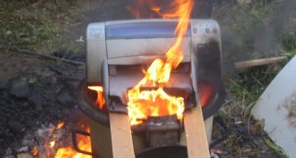 Távirányítással gyújthatják fel a hackerek a HP nyomtatókat