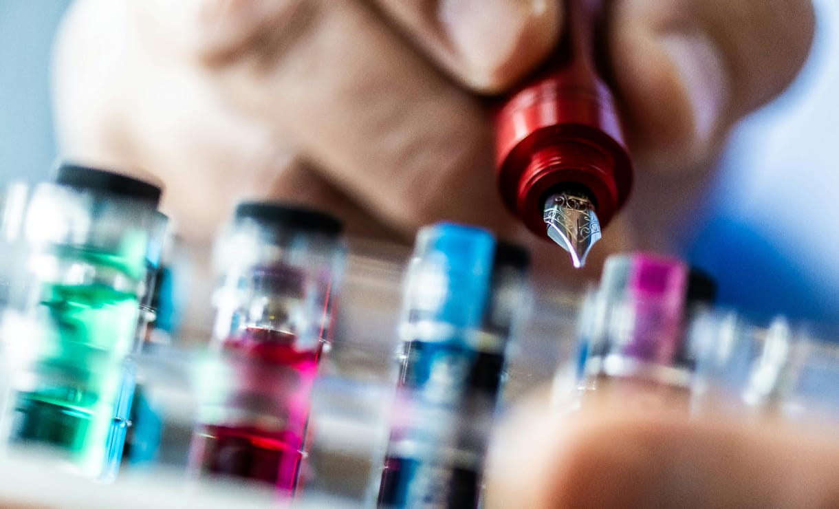 Újra divat a töltőtoll, kézműves, magyar gyártók versenyeznek világcégekkel