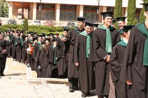 Értékes-e még a magyar diploma a munkahelyeken?