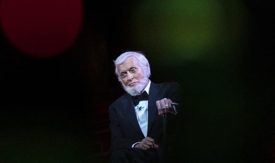 Autóbalesetet szenvedett a 97 éves Dick Van Dyke