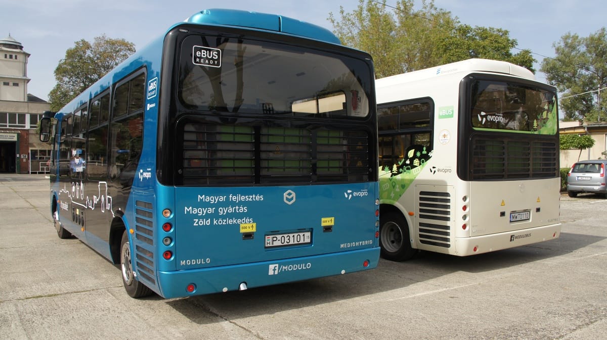 Tűzoltókészülék 2,5 millióért? Pécsen is kérdés, mi lesz az Ikarus Egyeditől rendelt buszokkal