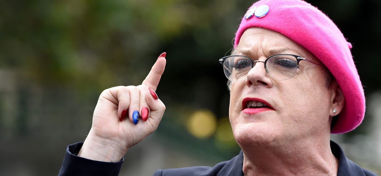 Eddie Izzard azt mondja, mostantól szólíthatják Suzynak is