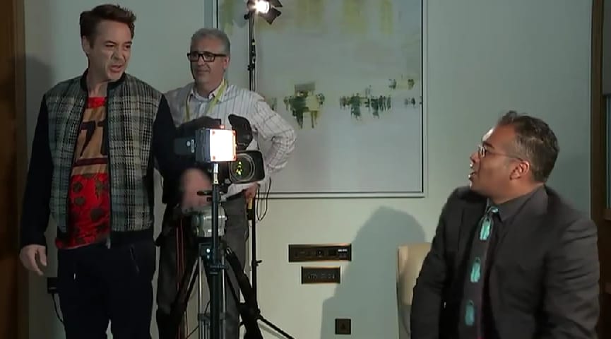 Robert Downey Jr. elmenekült egy kényesebb újságírói kérdés elől
