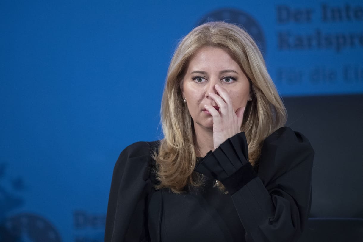 Zuzana Čaputová Fico ellenkezése miatt nemet mondott az ideiglenes szlovák kormánynak Ukrajna támogatására
