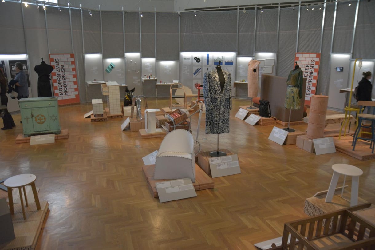 Túllépve a mai kocsmán / Design Hét Budapest, 2016