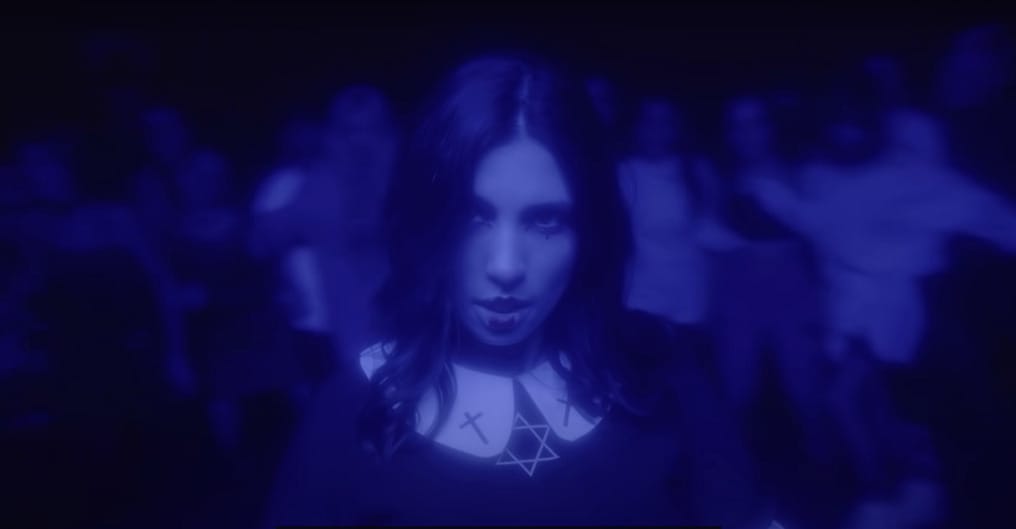A Pussy Riot küldött egy dalt Putyinnak